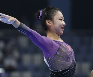 总结：百家乐不仅是数字游戏，更是人与自我的终极较量。（结语：百家乐不止是数字博弈，更是人与自我的终极对决）