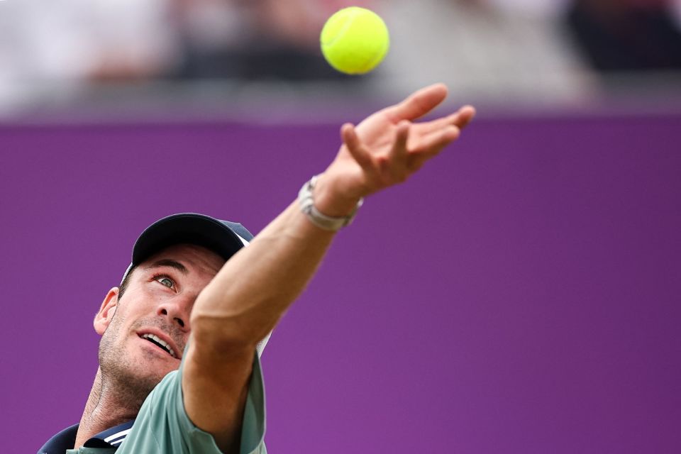 菲少女亚历山德拉不敌杰西卡 乔天王再创纪录.