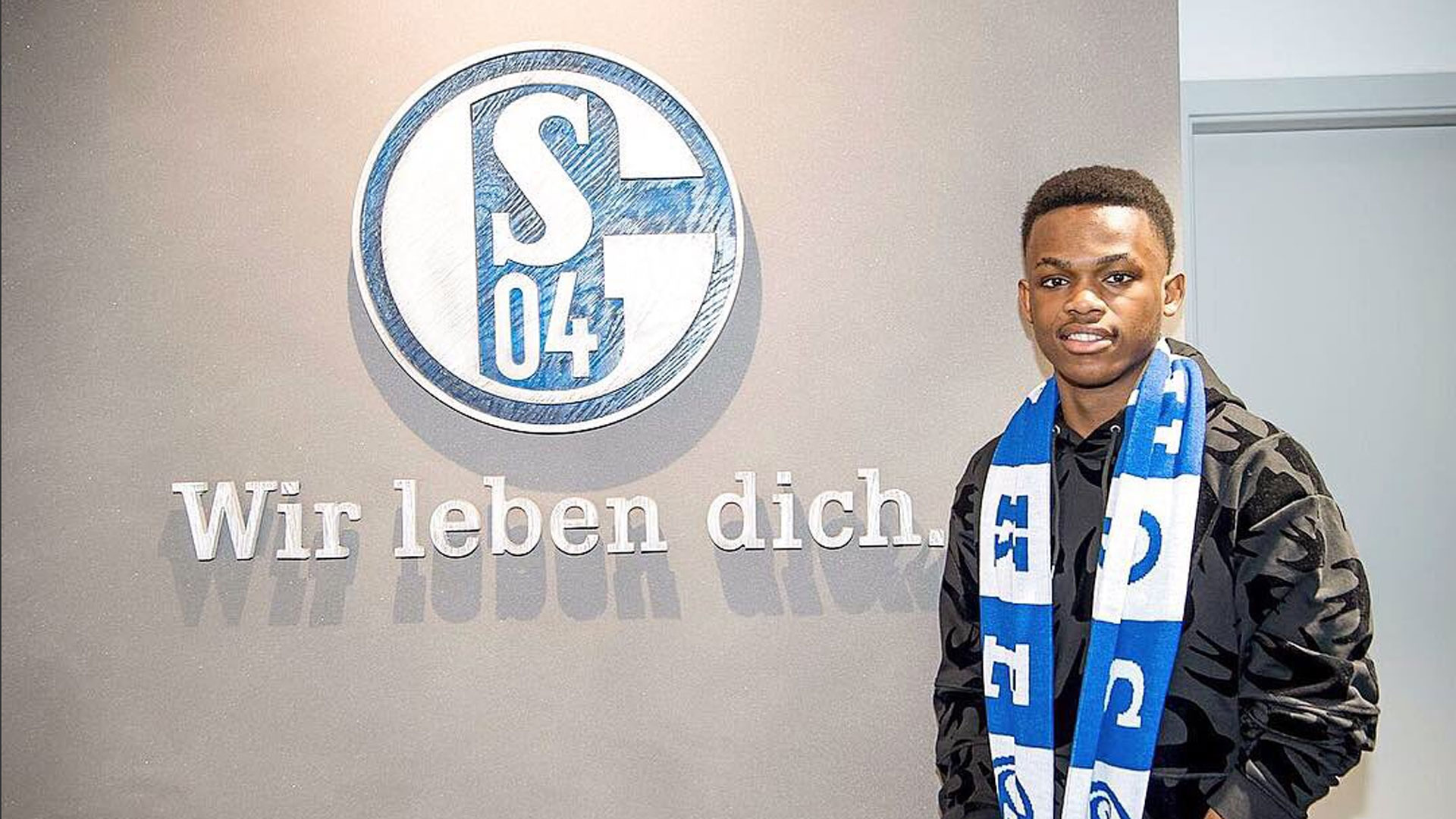 了精准且高 了精准且高