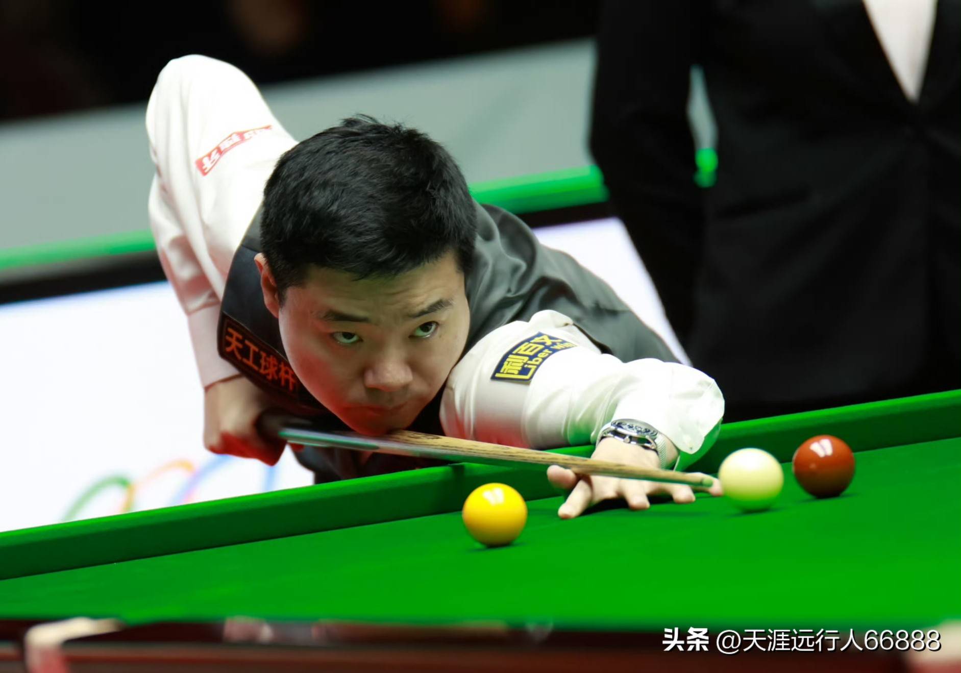 一个NBA替补，在富豪榜上与乔丹詹姆斯齐名.